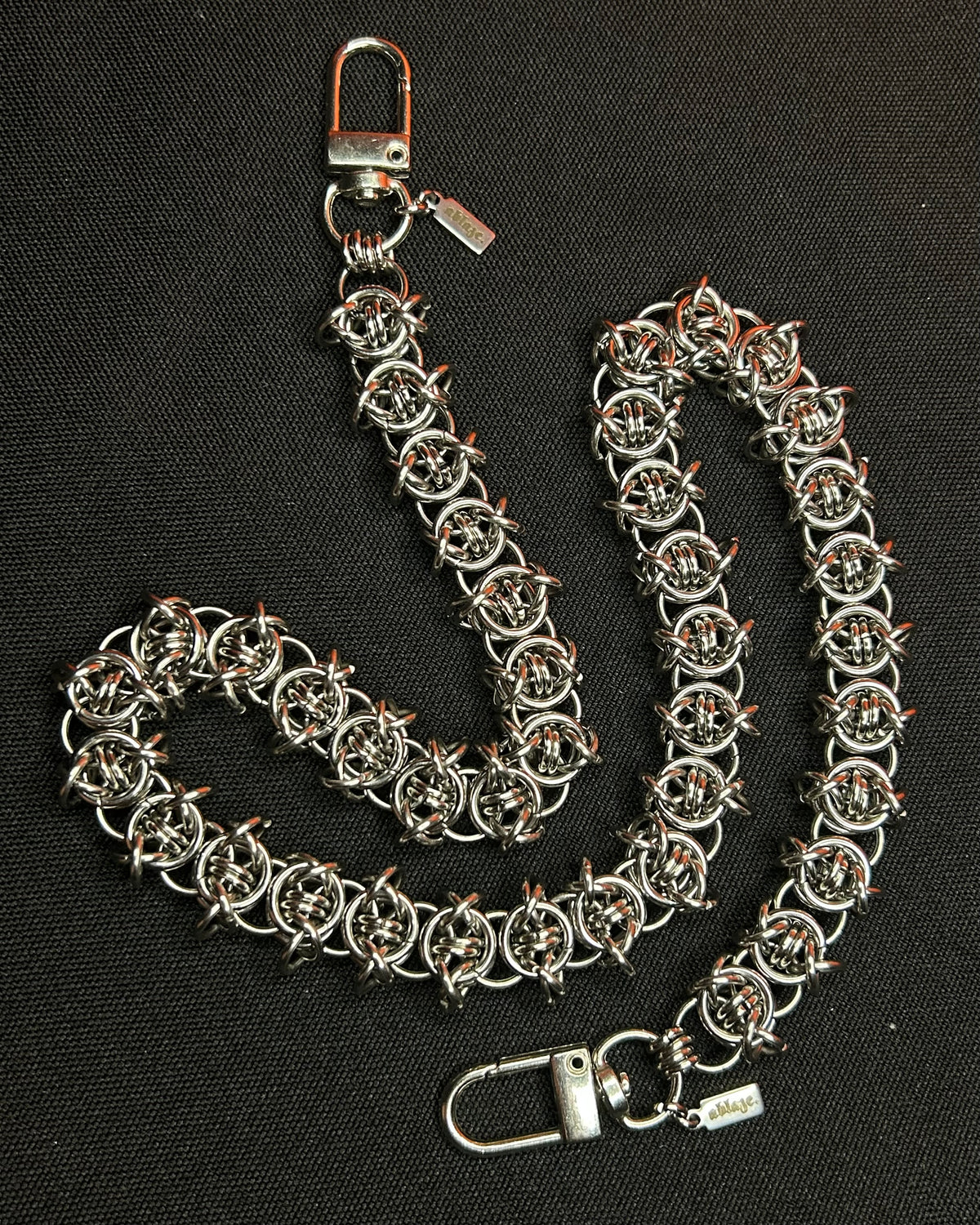W. 4